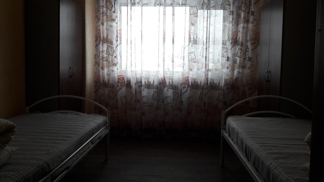 Green Hostel Херсон Экстерьер фото